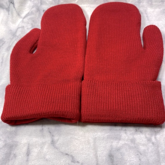 JEAN PAUL GAULTIER Winter Gloves in Red & White - Picture 3 of 9